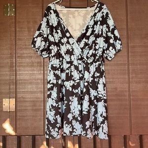 Meet your Posher, Yeny